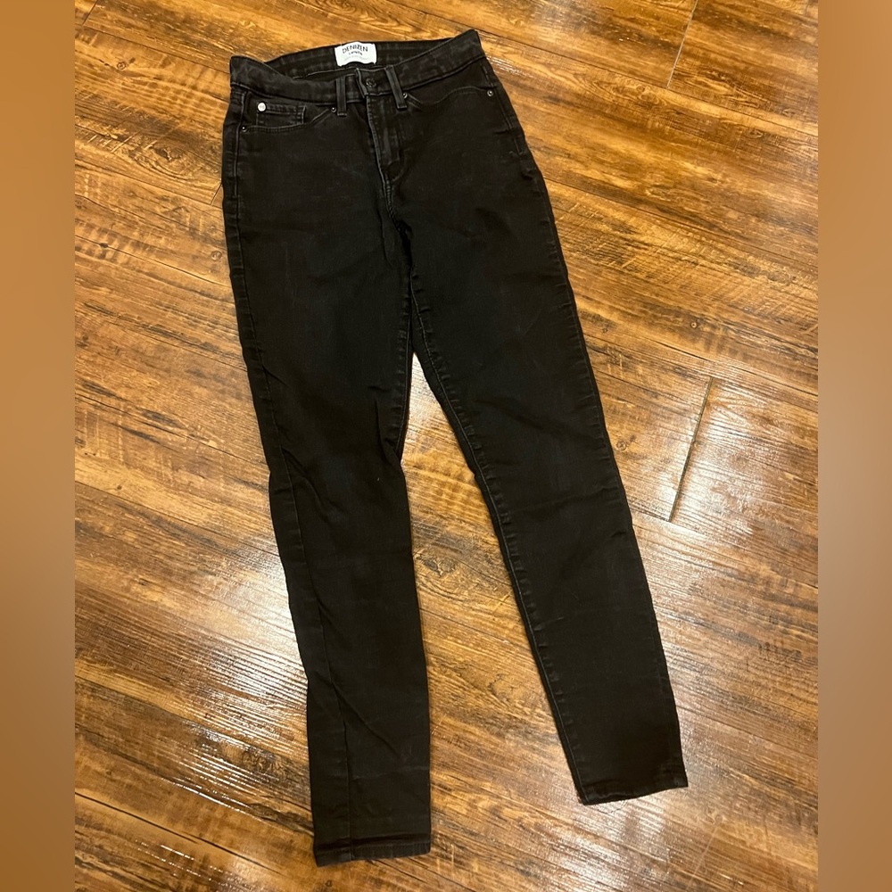 Black High Rise Skinny